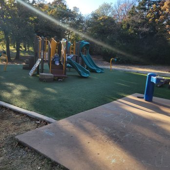 E.C. Hafer Park - Parks Near Me - Edmond, Oklahoma