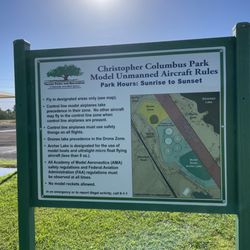 Christopher Columbus Park - "no dogs allowed off leash". where does it say that i'm here crabby old Karen