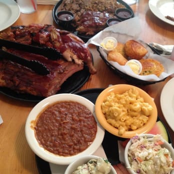 Cali BBQ - Tailgator, feeds 4-6 - Barbeque Near Me - Spring Valley, California