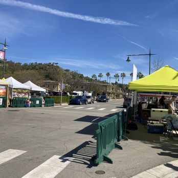 Poway Farmers Market - temple street divides the two halves of the farmers market - Farmers Market Near Me - Poway, California Poway Farmers Market - temple street divides the two halves of the farmers market - Farmers Market Near Me - Poway, California