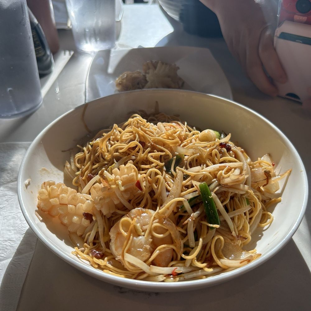 B15. Xo Seafood Stir Fried Noodle