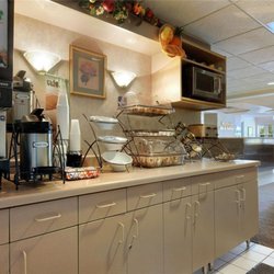 Microtel Inn & Suites by Wyndham Bloomington/Minneapolis - Breakfast Area