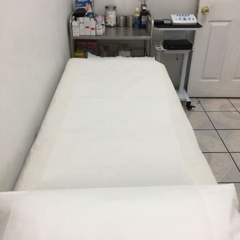 Dr Jing Chen - Therapy room - Acupuncture Near Me - Wilmington, California Dr Jing Chen - Therapy room - Acupuncture Near Me - Wilmington, California