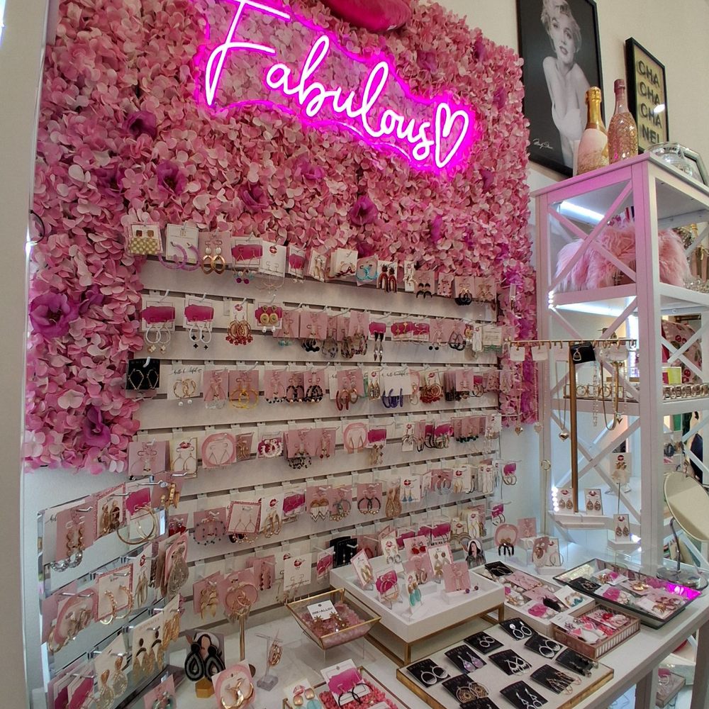 Merle Norman Cosmetics - Cosmetics & Beauty Supply Near Me - Corsicana, Texas Merle Norman Cosmetics - Cosmetics & Beauty Supply Near Me - Corsicana, Texas