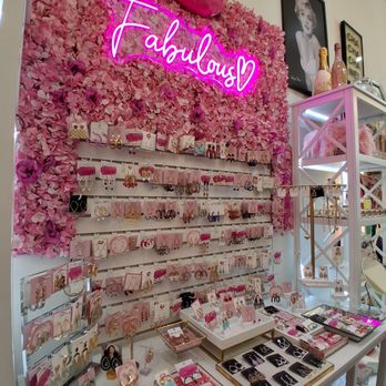 Merle Norman Cosmetics - Cosmetics & Beauty Supply Near Me - Corsicana, Texas Merle Norman Cosmetics - Cosmetics & Beauty Supply Near Me - Corsicana, Texas