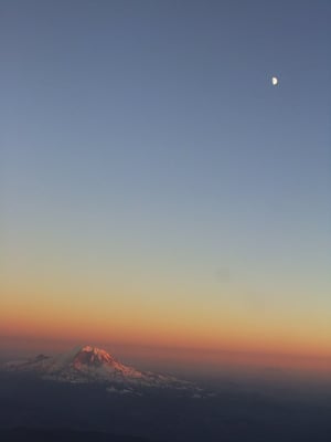 Mount Rainier by null