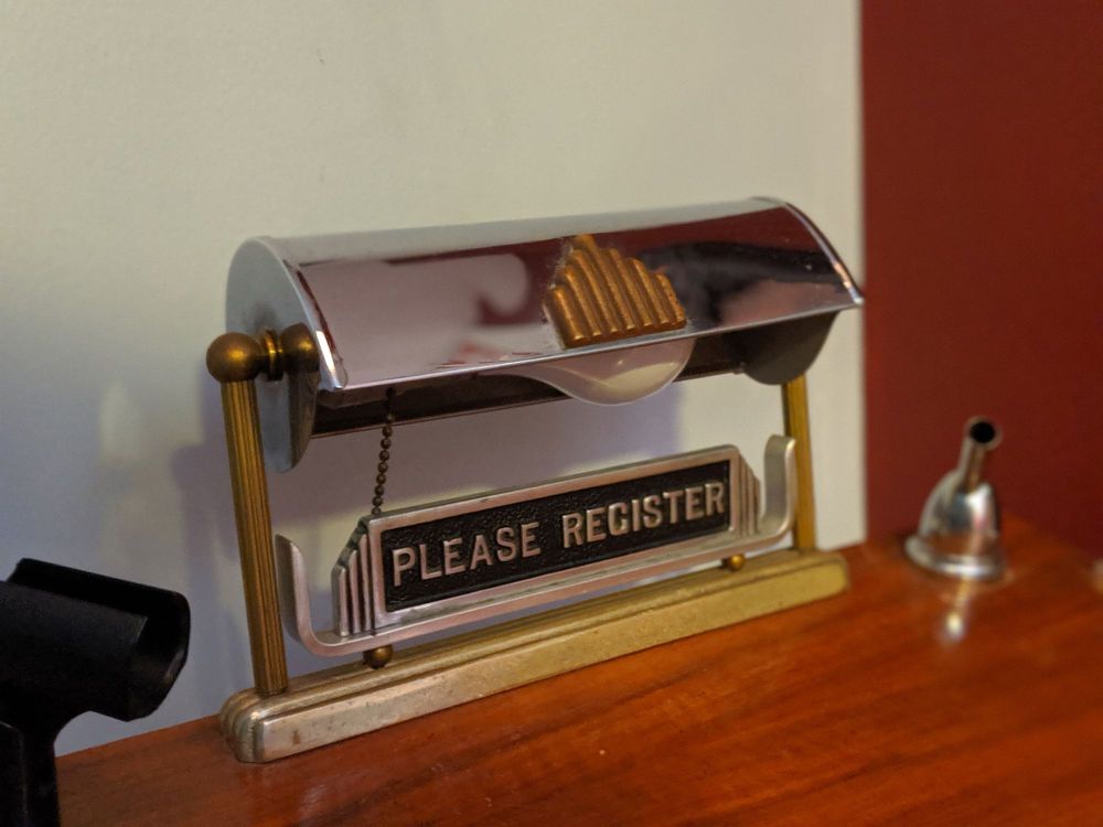 TOP HAT COFFEE AND ENTERTAINMENT Updated July 2024 39 Photos 228