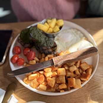 Take Ur Seat - Tip Me Over PLATE - Breakfast & Brunch Near Me - Chino Hills, California