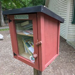 Potter's Bridge Little Free Library - Potter's Bridge Little Free Library, Noblesville