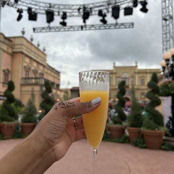 EPCOT - Drink in Italy - Amusement Parks Near Me - Lake Buena Vista, Florida EPCOT - Drink in Italy - Amusement Parks Near Me - Lake Buena Vista, Florida