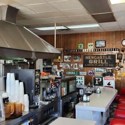 Bun-N Burger - Inside