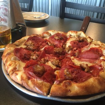 Blind Onion Pizza & Pub - Medium (12") carnivore pizza around $17 - Pizza Near Me - Vancouver, Washington
