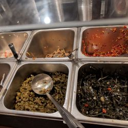 HeJi Gui Lin Rice Noodle - 小料自由
