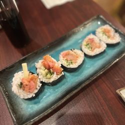 Sakura Sushi - Spicy Tuna Roll