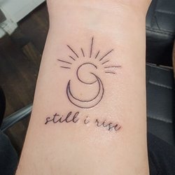 Unique Ink Tattoo Studio - Tattoo