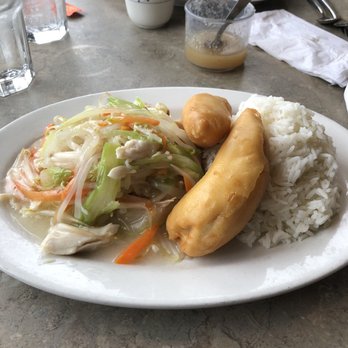 Chee's Chinese Cuisine - Chinese Near Me - Adams, Massachusetts