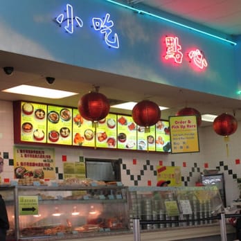 Yum Cha Cafe - The dim sum counter of Yum Cha Cafe. - Dim Sum Near Me - San Gabriel, California Yum Cha Cafe - The dim sum counter of Yum Cha Cafe. - Dim Sum Near Me - San Gabriel, California