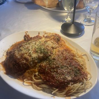 Mama's Restaurant & Bar - Chicken Parmigiana - Pizza Near Me - Matthews, North Carolina Mama's Restaurant & Bar - Chicken Parmigiana - Pizza Near Me - Matthews, North Carolina
