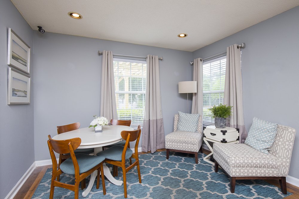 GREGORY LANE APARTMENTS Request Information 23 Photos 466 Gregory