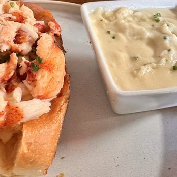 Hook & Anchor - Lobster rolls with a side dish (cauliflower purée ) - Seafood Near Me - Costa Mesa, California