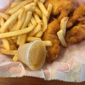 Clementine's - The dinghy basket - American Near Me - South Haven, Michigan Clementine's - The dinghy basket - American Near Me - South Haven, Michigan