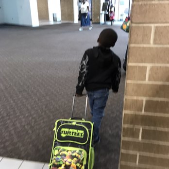 Florence Regional Airport - FLO - Little luggage. - Airports Near Me - Florence, South Carolina Florence Regional Airport - FLO - Little luggage. - Airports Near Me - Florence, South Carolina