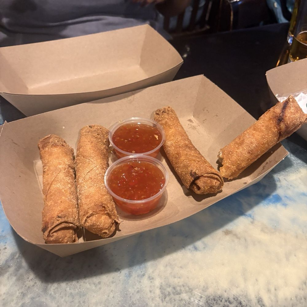 Main Street Pub & Eatery - Order of 4 egg rolls with dip'n sauce. - Pizza Near Me - Hendersonville, Tennessee Main Street Pub & Eatery - Order of 4 egg rolls with dip'n sauce. - Pizza Near Me - Hendersonville, Tennessee