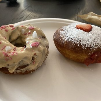 Allez Cafe - Donuts - Coffee & Tea Near Me - Chicago, Illinois