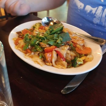 Kachai Thai Kitchen - Pad Kee Mao - Thai Near Me - Poulsbo, Washington Kachai Thai Kitchen - Pad Kee Mao - Thai Near Me - Poulsbo, Washington