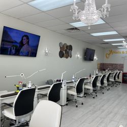 Only Nails and Spa