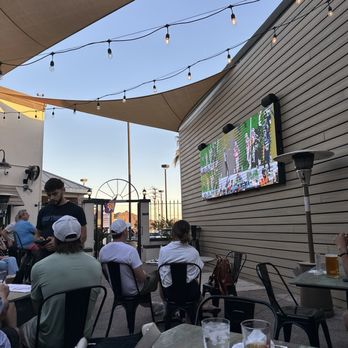 Driftwoods Sports Grill - Back Patio - Sports Bars Near Me - Phoenix, Arizona Driftwoods Sports Grill - Back Patio - Sports Bars Near Me - Phoenix, Arizona