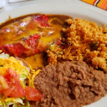 Andrea's Mexican Restaurant - Andrea's Plate Part 1! So big had to be on 2 plates! - Mexican Near Me - Castroville, Texas