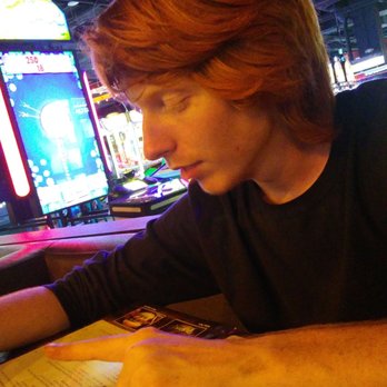 Lucky Strike Honolulu - I can't wait to taste the ribs and the atmosphere is so chill - Arcades Near Me - Honolulu, Hawaii