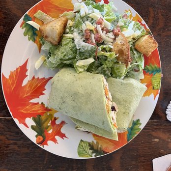 Willow Spring Mercantile - Chicken Pesto Wrap w/salad - New American Near Me - Excelsior Springs, Missouri