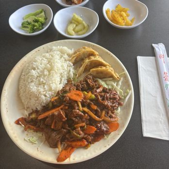 Seoul Fusion - Lunch Plate with Bulgogi (spicy) - Korean Near Me - Kennewick, Washington