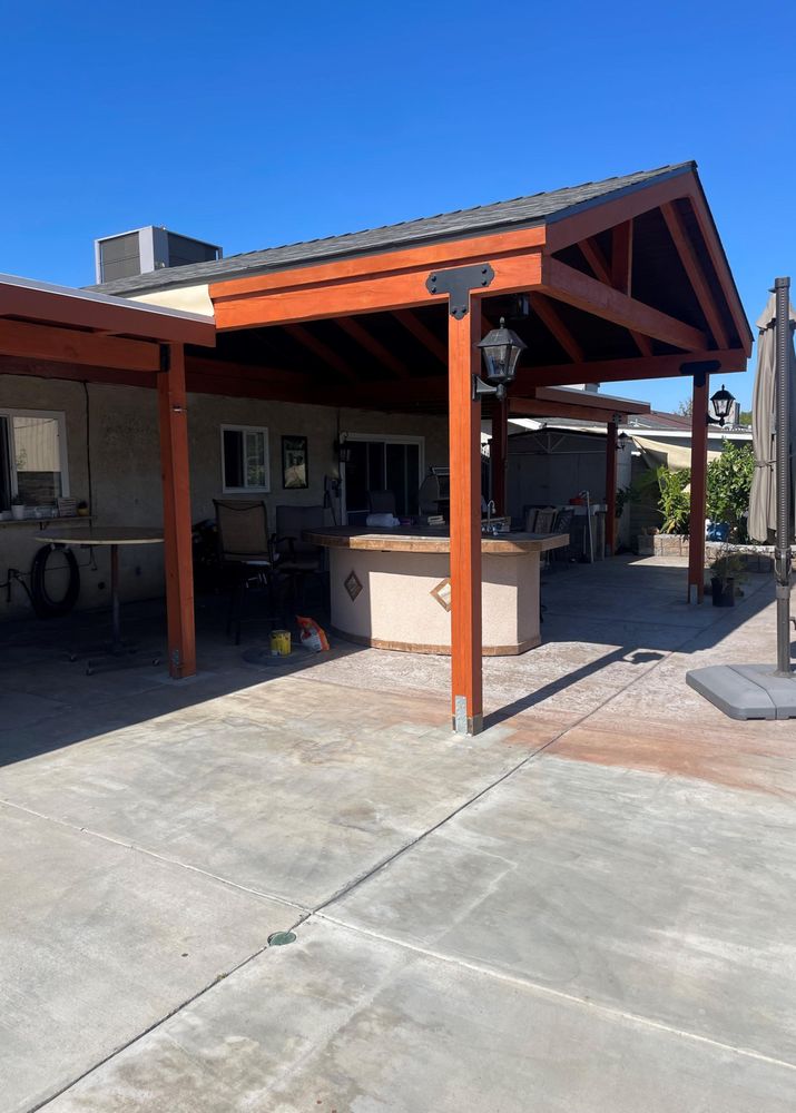 Slide of Moreno & Son's Roofing