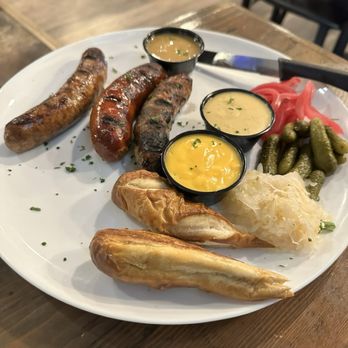Solvang Brewing Company - Sausage sampler plate - Breweries Near Me - Solvang, California Solvang Brewing Company - Sausage sampler plate - Breweries Near Me - Solvang, California