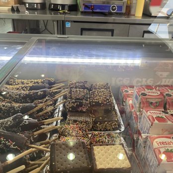 La Michoacana Premium - Munchies - Ice Cream & Frozen Yogurt Near Me - West Covina, California La Michoacana Premium - Munchies - Ice Cream & Frozen Yogurt Near Me - West Covina, California