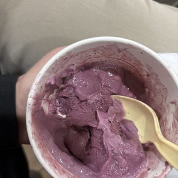 Graeter's Ice Cream - Ice Cream & Frozen Yogurt Near Me - Louisville, Kentucky Graeter's Ice Cream - Ice Cream & Frozen Yogurt Near Me - Louisville, Kentucky
