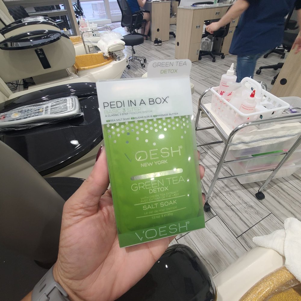 Tego Nail Spa - Spa Pedicure - 2 different Pedi in Box - Nail Salons Near Me - Chicago, Illinois Tego Nail Spa - Spa Pedicure - 2 different Pedi in Box - Nail Salons Near Me - Chicago, Illinois