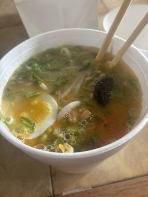 Tosh's Ramen-State Street by null