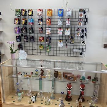 Endo Dispensary and Wellness - Selection of premium glass and trap pack edibles! - Vitamins & Supplements Near Me - Plano, Texas Endo Dispensary and Wellness - Selection of premium glass and trap pack edibles! - Vitamins & Supplements Near Me - Plano, Texas