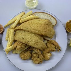 Tj's Fish and Chicken