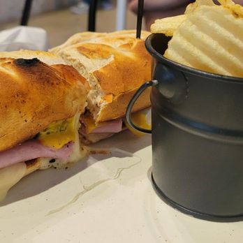 About a Cup - Cuban sandwich - Coffee & Tea Near Me - Coral Springs, Florida