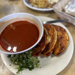 La Tormenta Restaurant - Quesabirria Tacos