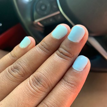 Queen Bee Nails & Spa - There not even filled in all the way!!! Horrible job!!!! - Nail Salons Near Me - Fresno, California