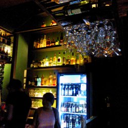 Cena Elite en EL Olivo - Variedad de cervezas, cocteles y copas.