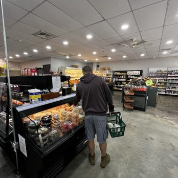 Rosetta's Produce - Farmers Market Near Me - Jupiter, Florida