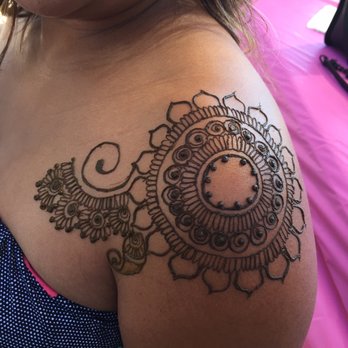 Bay Area Henna Artist - Beautiful shoulder Henna - Henna Artists Near Me - Milpitas, California Bay Area Henna Artist - Beautiful shoulder Henna - Henna Artists Near Me - Milpitas, California