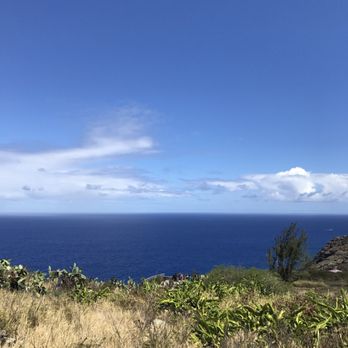 Makapu'u Point Lighthouse Trail - Hiking Near Me - Honolulu, Hawaii